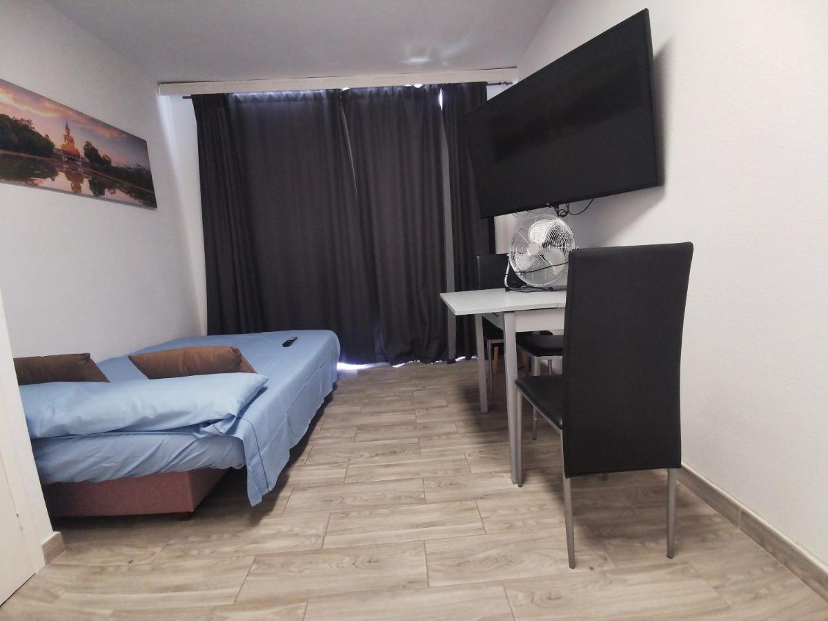Sunny Apt With Terrace Coastal Area South Arona 아로나 외부 사진